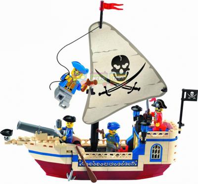Конструктор Корабль Жемчужина из серии ПиратыBrick (304) 