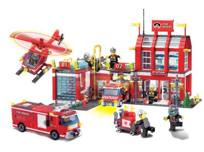 Конструктор Пожарная станция серии Пожарная служба Brick (911)  