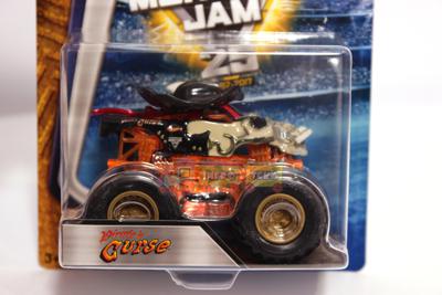 Машина Hot wheels Monster Jam Пират (bhp37 dwn18-ja30)