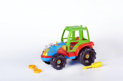 Розвиваючий - конструктор Трактор Toys Plast (ИП 30005)